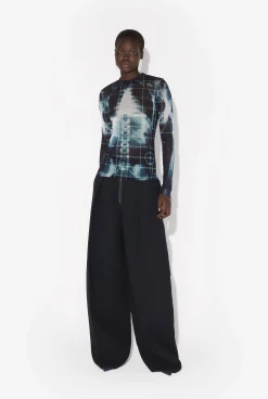 The Black Squeletor Top