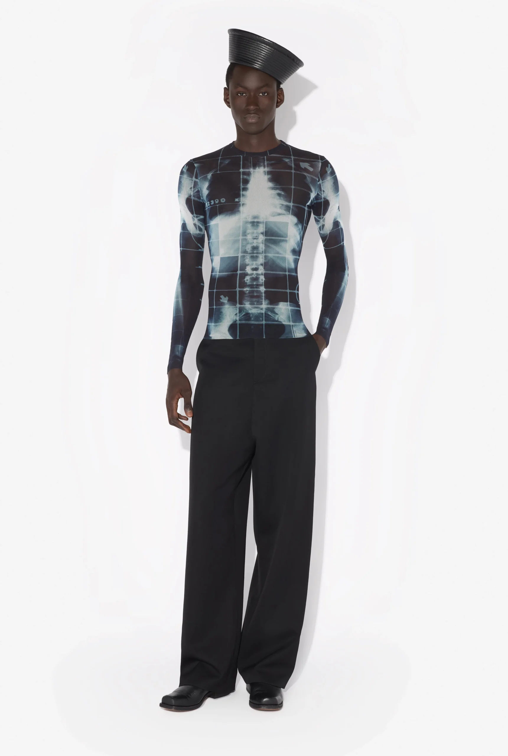 The Black Squeletor Top