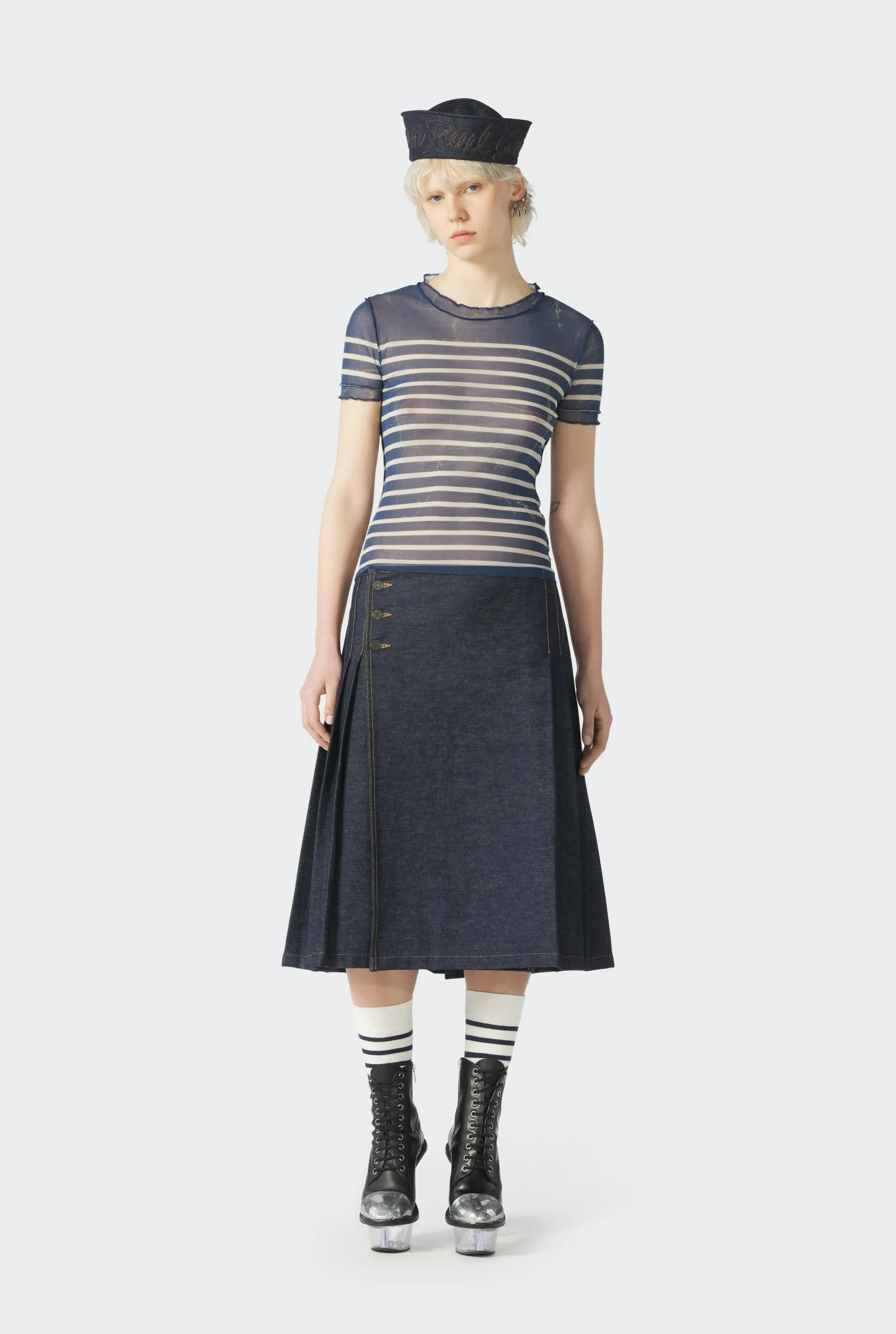 The Blue “Crackling” Sailor Top