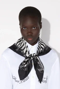The Body Morphing Marinière Scarf