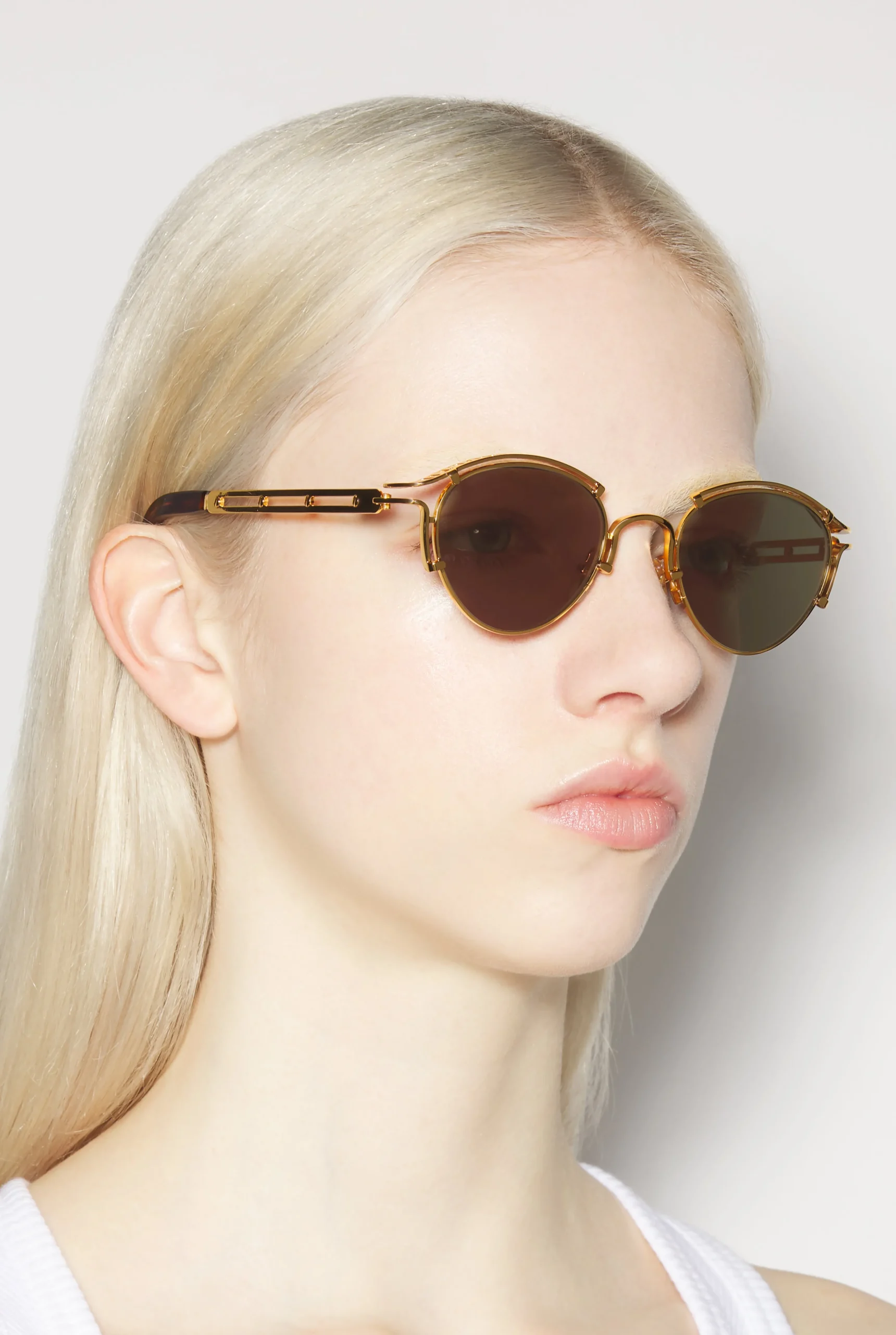 The Gold 56-5102 Sunglasses