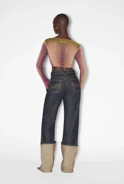 The Green Body Morphing Crop Top
