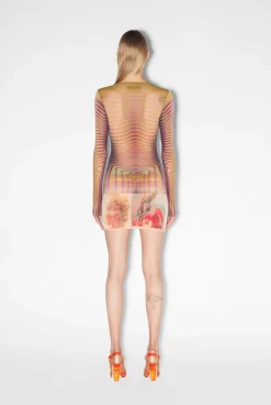 The Green Body Morphing Top