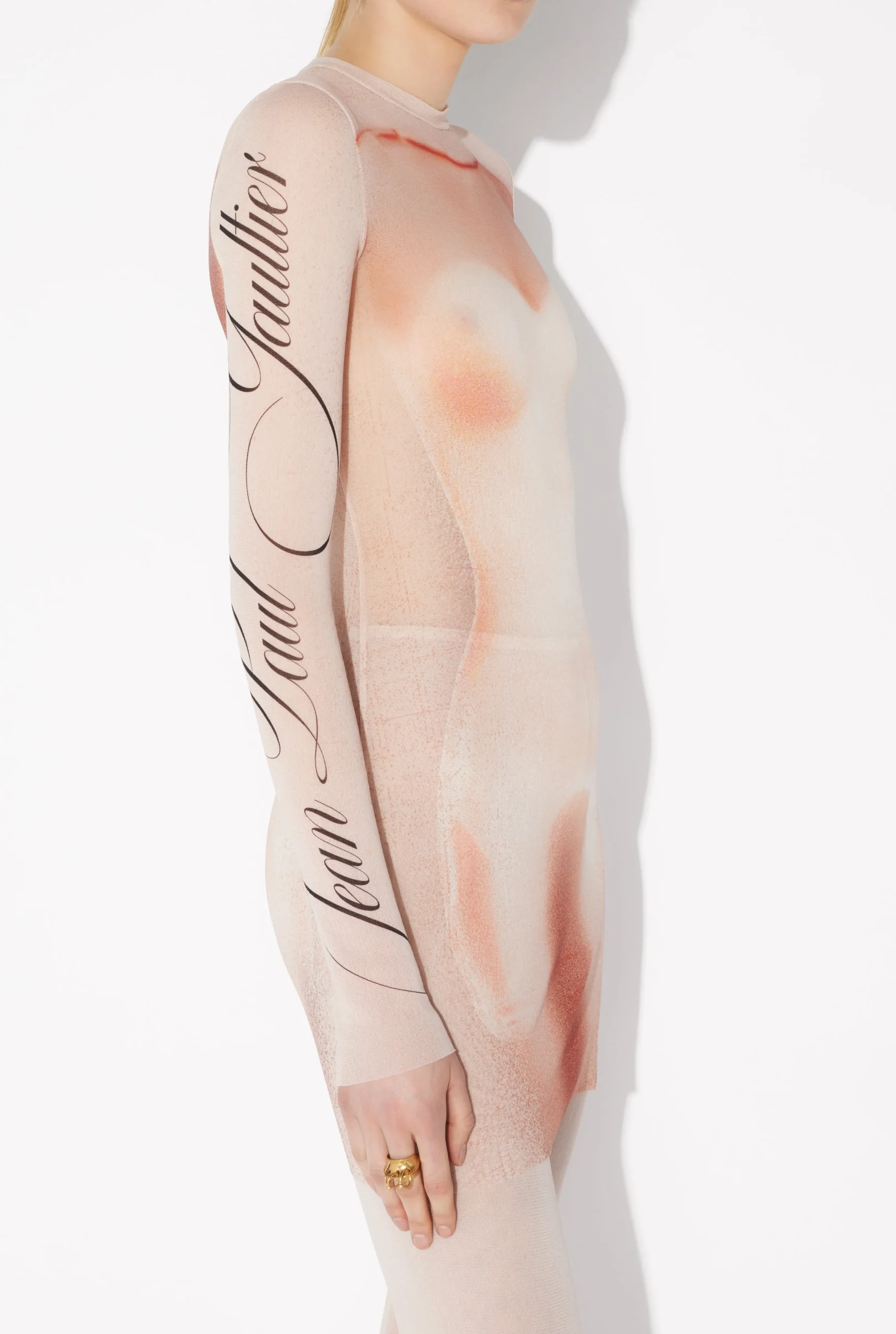 The “Le Classique” Short Dress