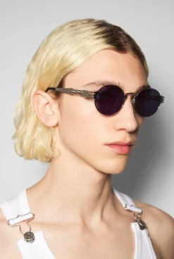 The Silver 56-6106 Sunglasses