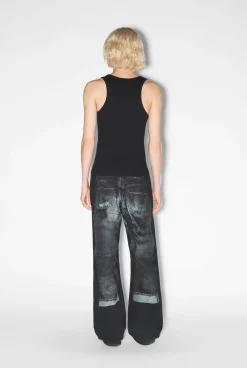 The Tank Top with Black Straps
